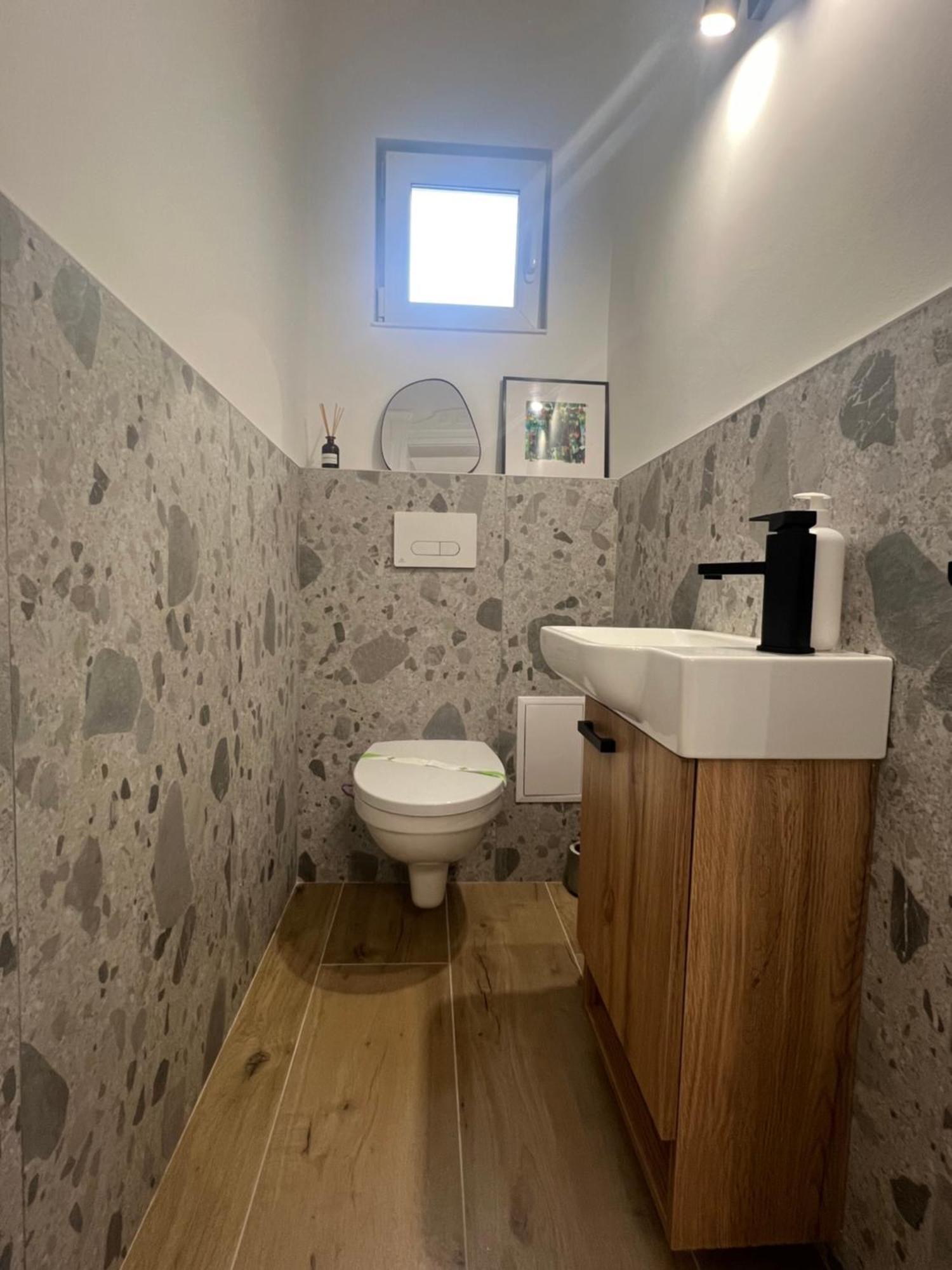 La Strada Central Apartament Oradea Luaran gambar